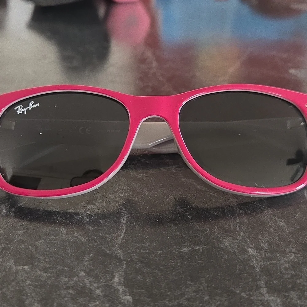 RayBan Junior RJ9052S Sunglasses